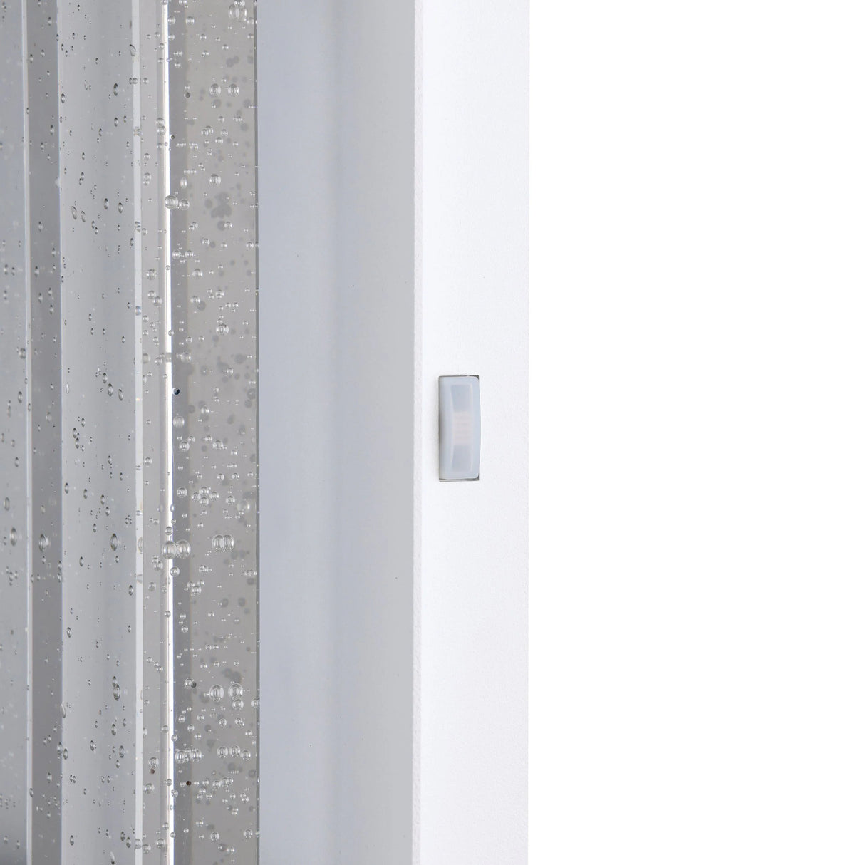 White Color Waterproof 900mm LED wall light ideal for exterior use