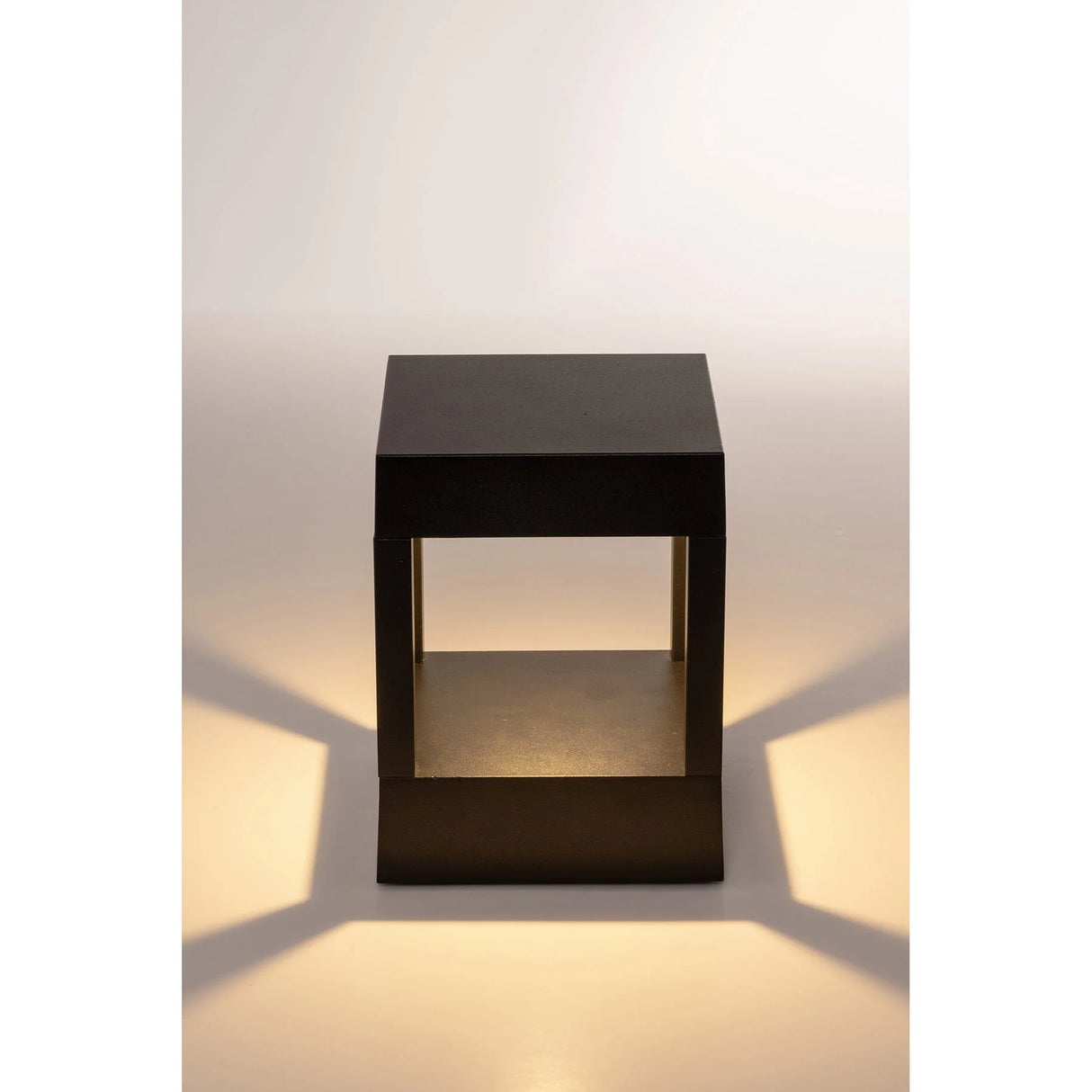 Havit HV1699T-BLK-240V-SQ | HV1699T-BLK-24V-SQ Pelare Black LED Pillar Light