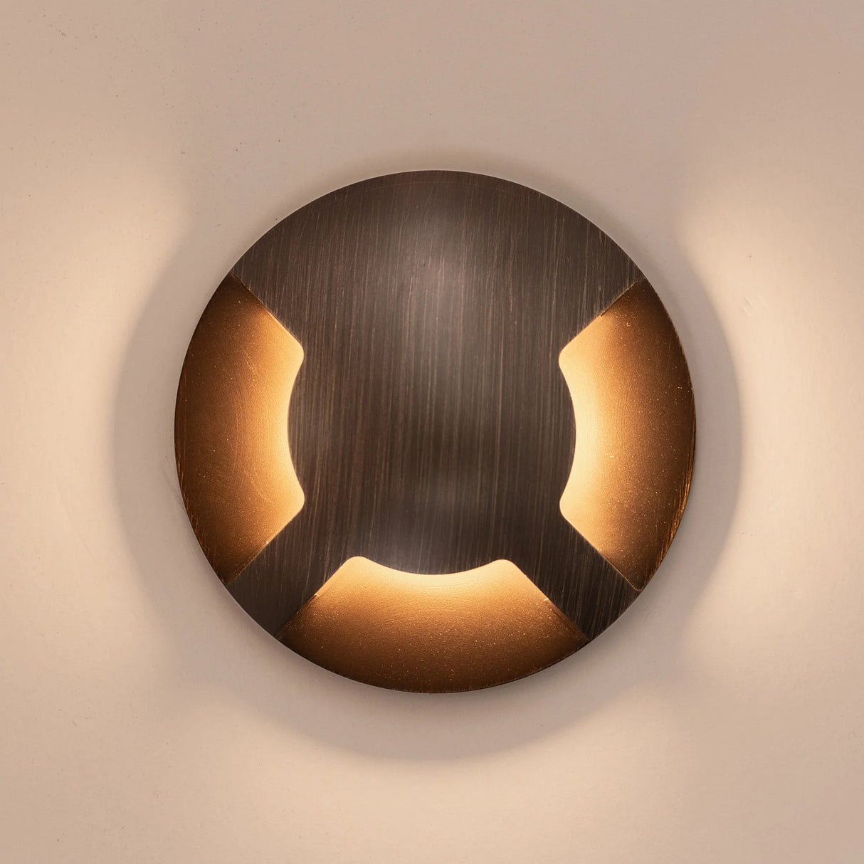 Havit HV19082T-AB Viale Antique Brass TRI Colour LED Triple Driveway Light