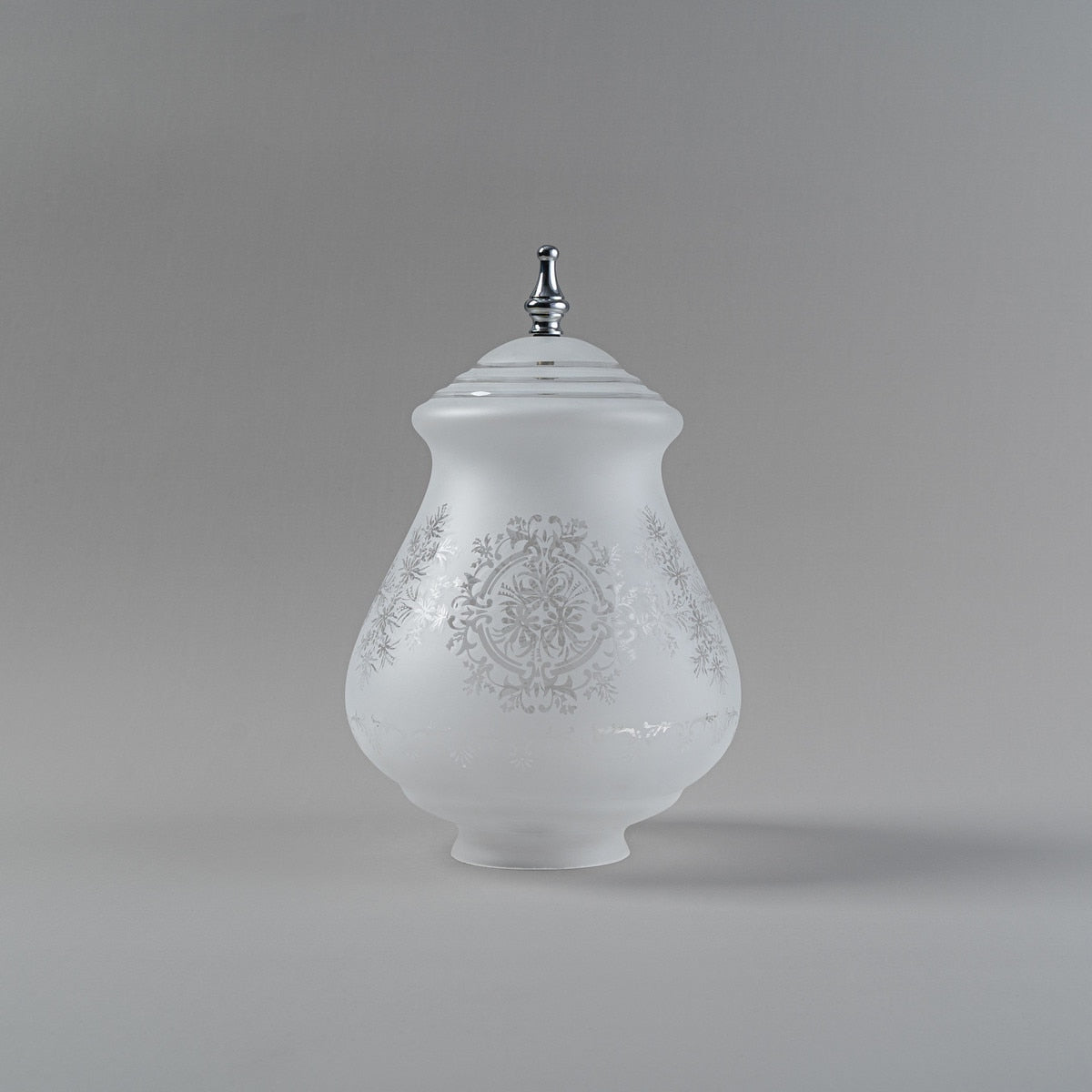 Lighting Insprirations Cambridge Large Shade With Chrome Finial