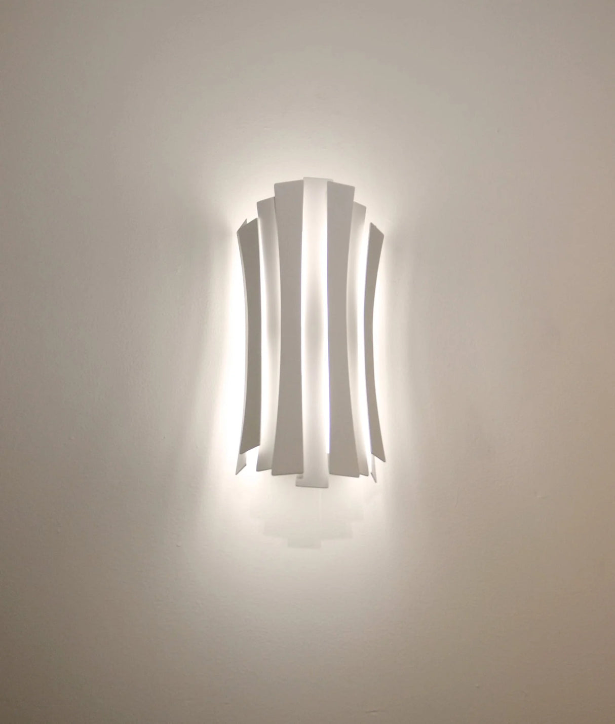 CLA BAGOTA City Series LED Tri-CCT Interior Curved Shape Dimmable Wall Light