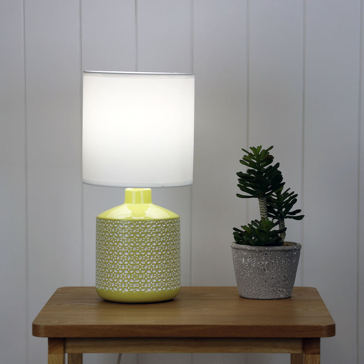 Oriel Lighting CELIA COMPLETE TABLE LAMP