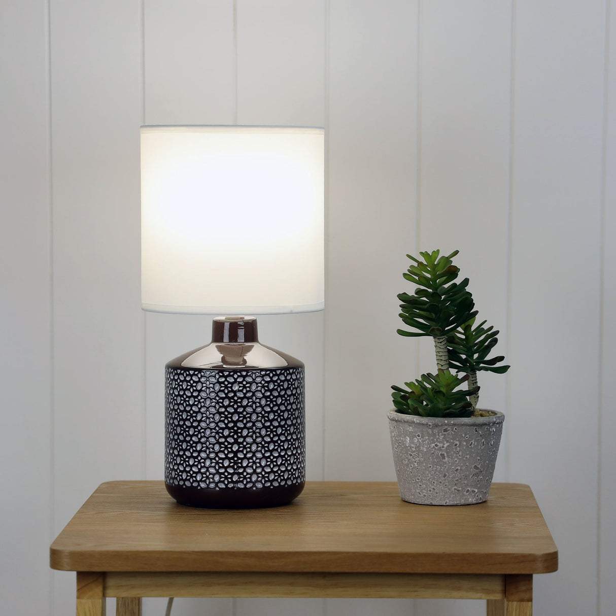 Oriel Lighting CELIA COMPLETE TABLE LAMP