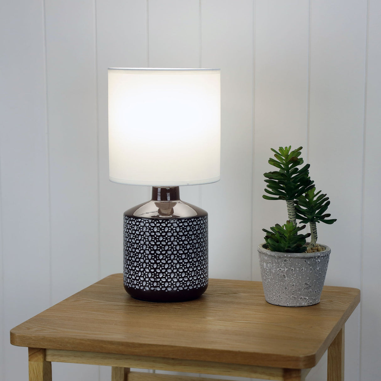 Oriel Lighting CELIA COMPLETE TABLE LAMP