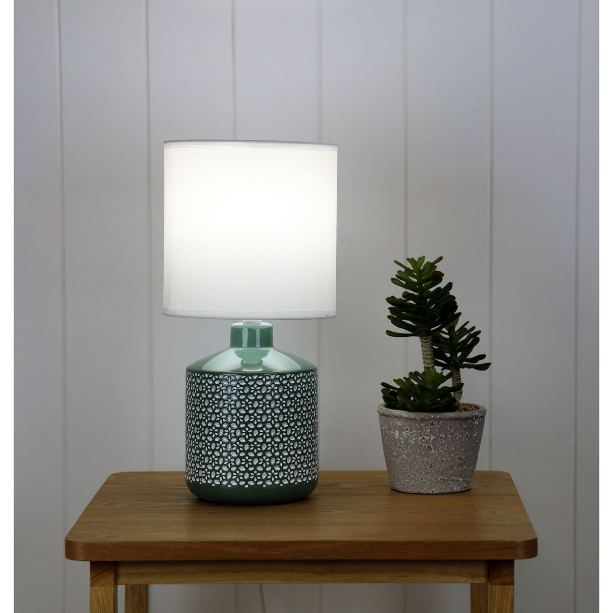 Oriel Lighting CELIA COMPLETE TABLE LAMP