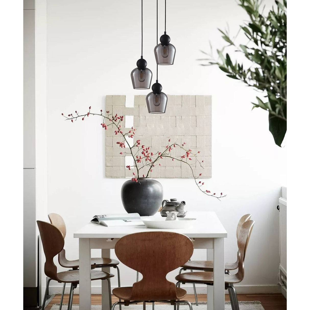 CLA CHAMPAN Interior 3 Light Round Glass Ellipse Pendant