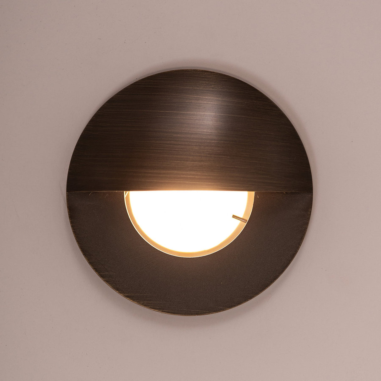 Havit HV19012T Ollo LED Step Light With Eyelid Brass