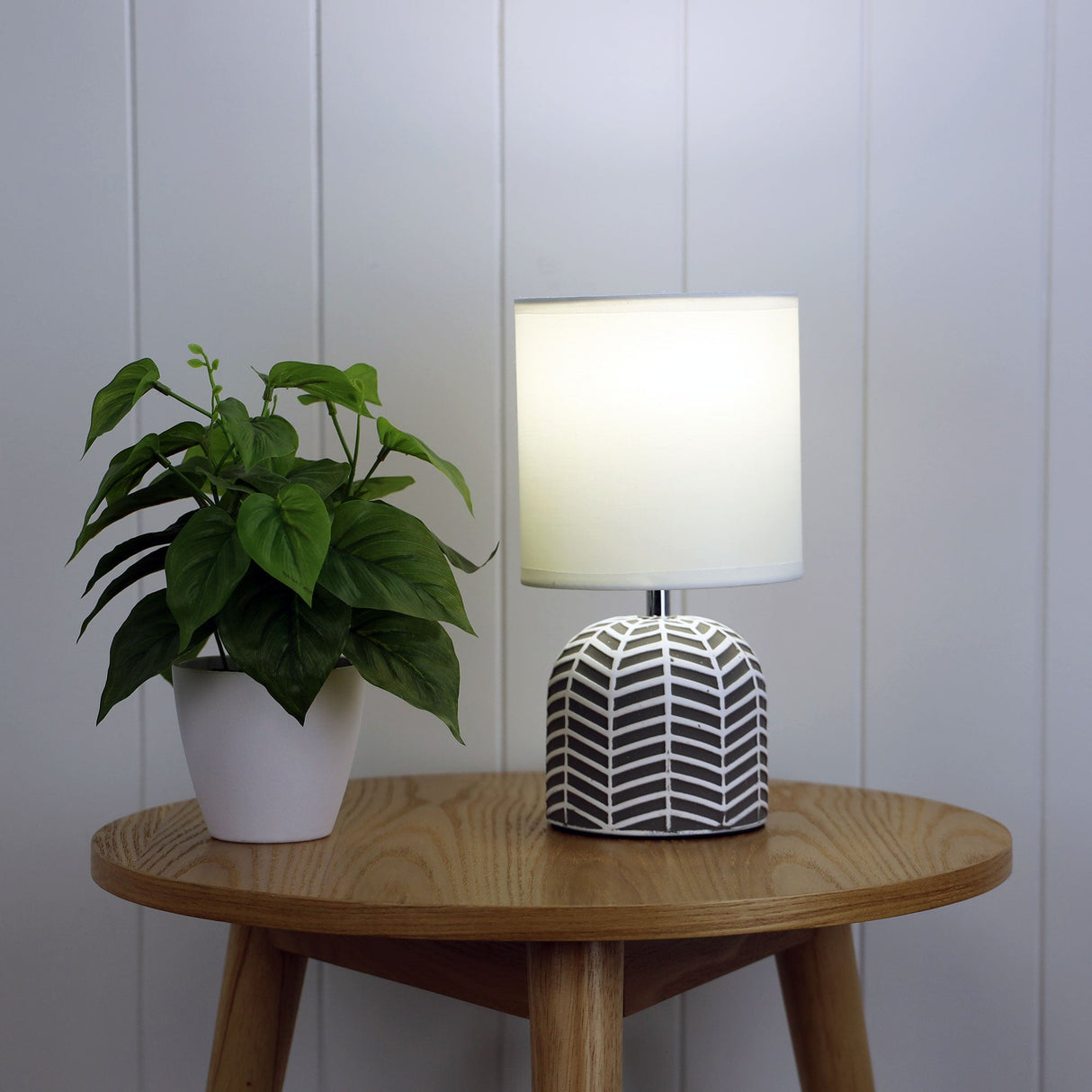 Oriel Lighting Mandy Complete Table Lamp Grey