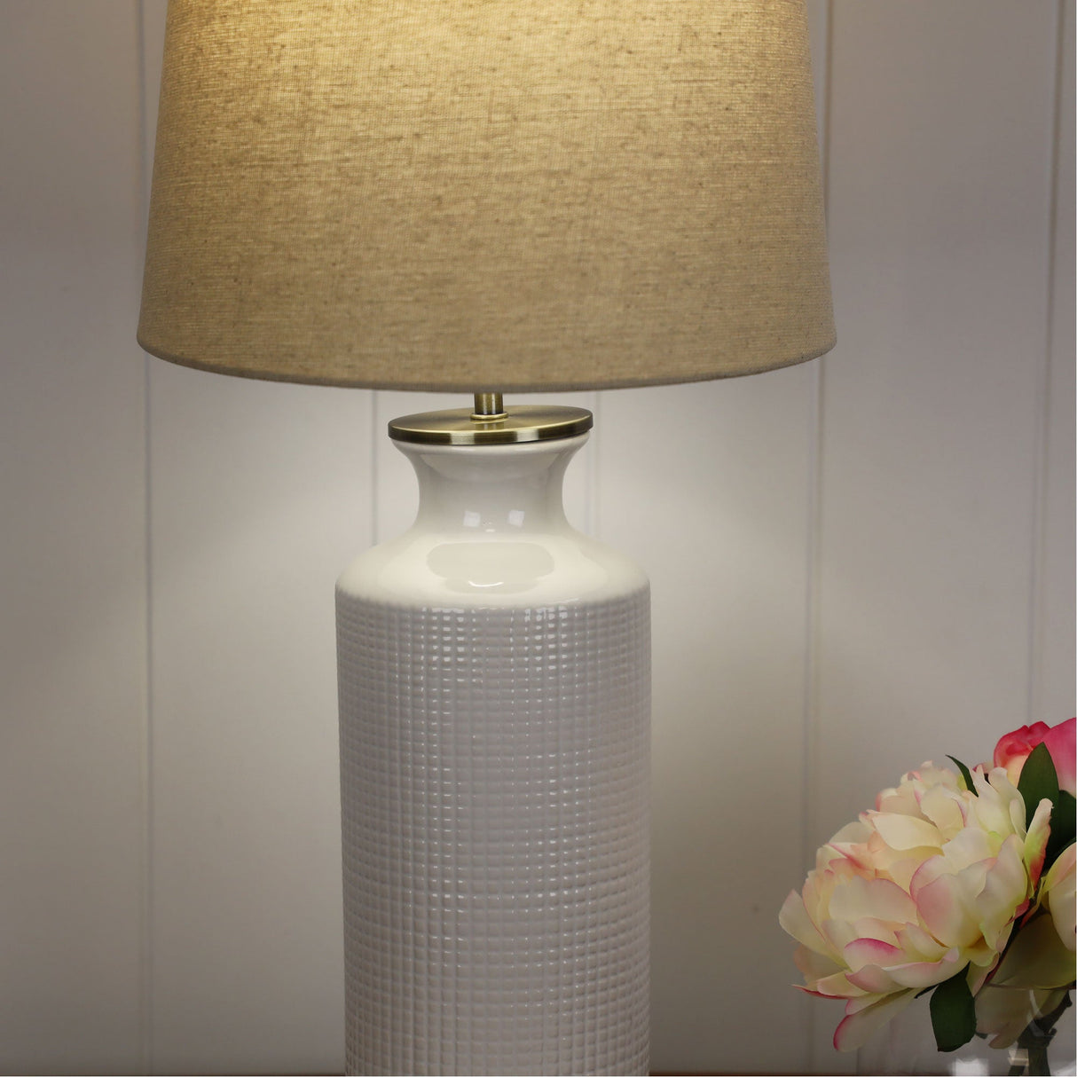Oriel Lighting MATLOCK COMPLETE TABLE LAMP