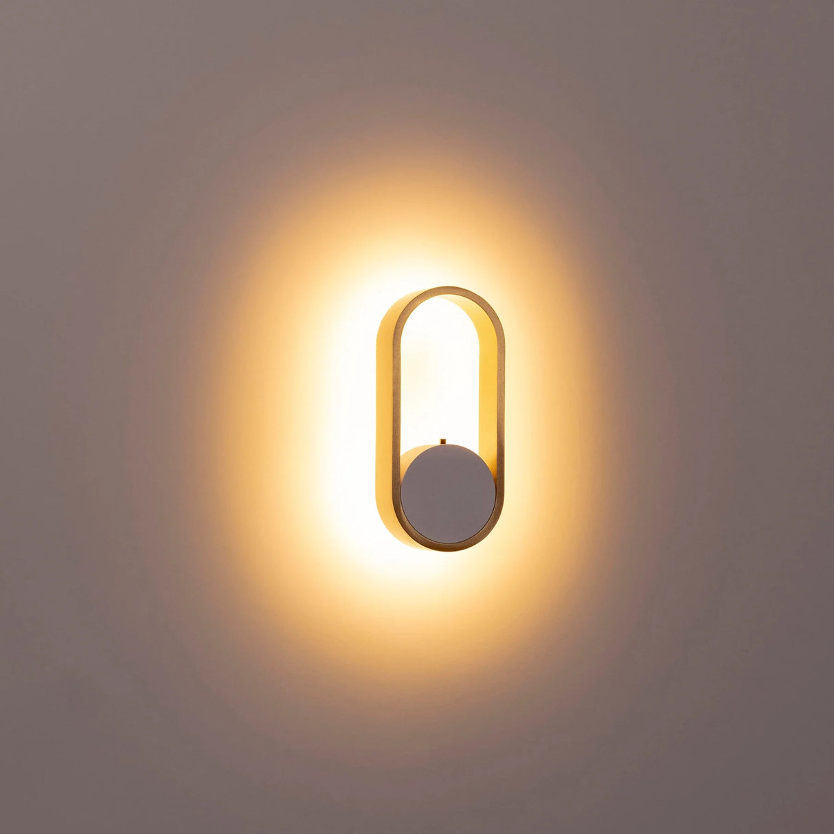 Havit HV8080T-WHTBR Ovale White + Brass Wall Light