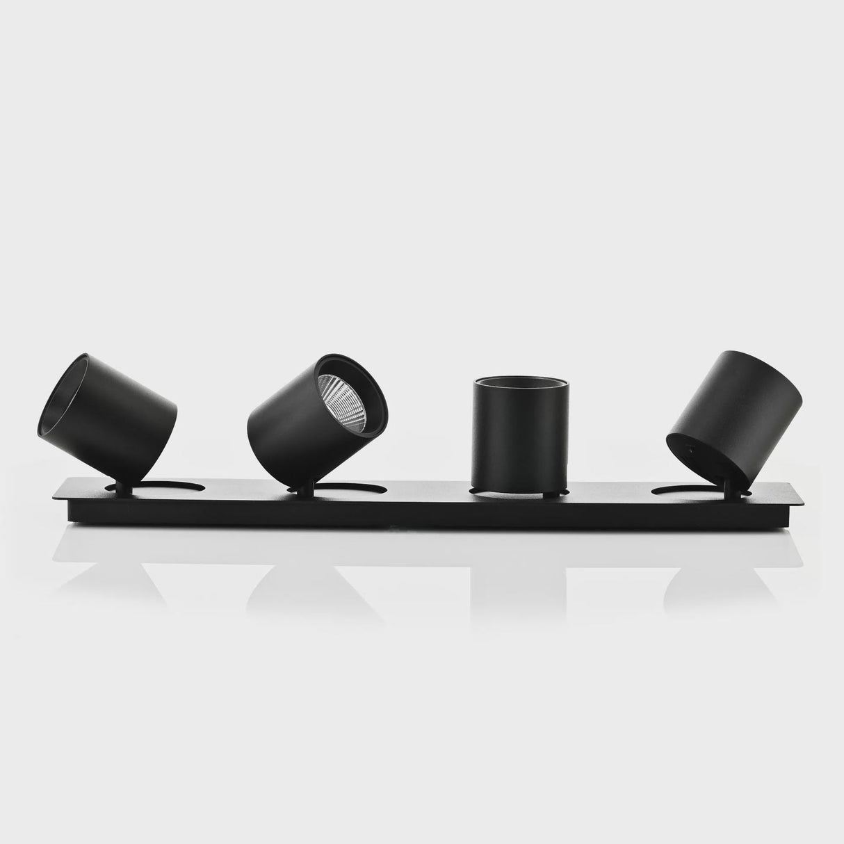Havit HV4003T-4-BLK Sbarra Black 4 Light Adjustable Bar Light