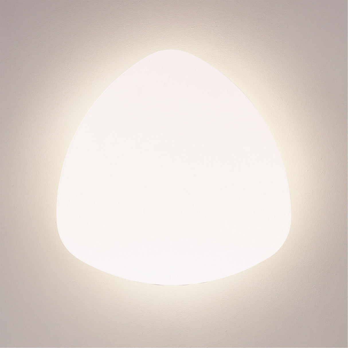 Oriel Reul.27 Tri-Colour LED Wall Light