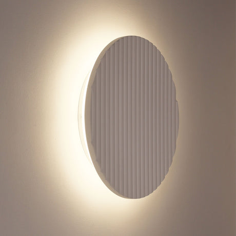 Oriel Dot.25 Scalloped Plaster Tri-Colour LED Wall Light