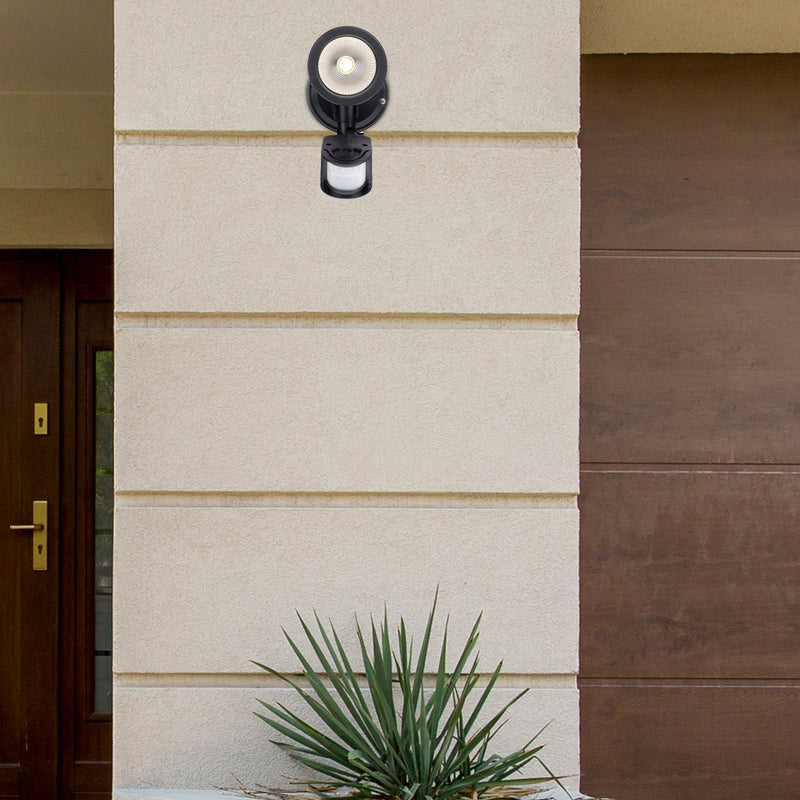 Brilliant Stinger Single Floodlight with Sensor