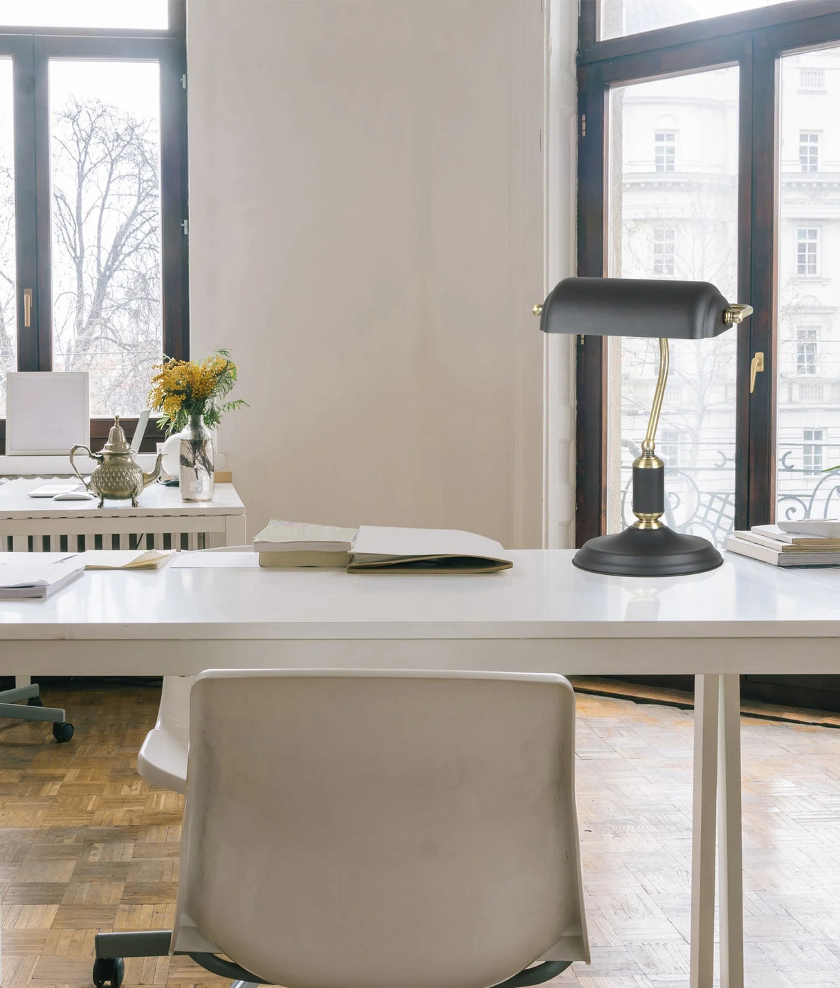 CLA Banca Interior Banker Lamps with Cylindrical Shade