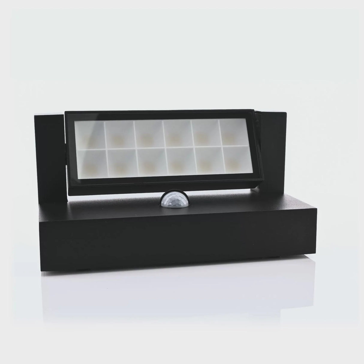 Havit HV3732T-BLK-PIR Locu Aluminium Black Adjustable 24w LED Floodlight with Sensor