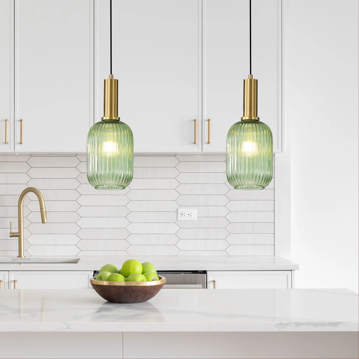 Oriel Lighting Luxe.130 Green Ribbed Glass Pendant