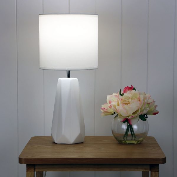 Oriel Lighting SHELLY COMPLETE TABLE LAMP CERAMIC