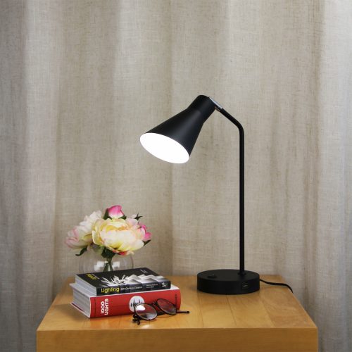 Oriel Lighting THOR DESK LAMP Lamp with USB