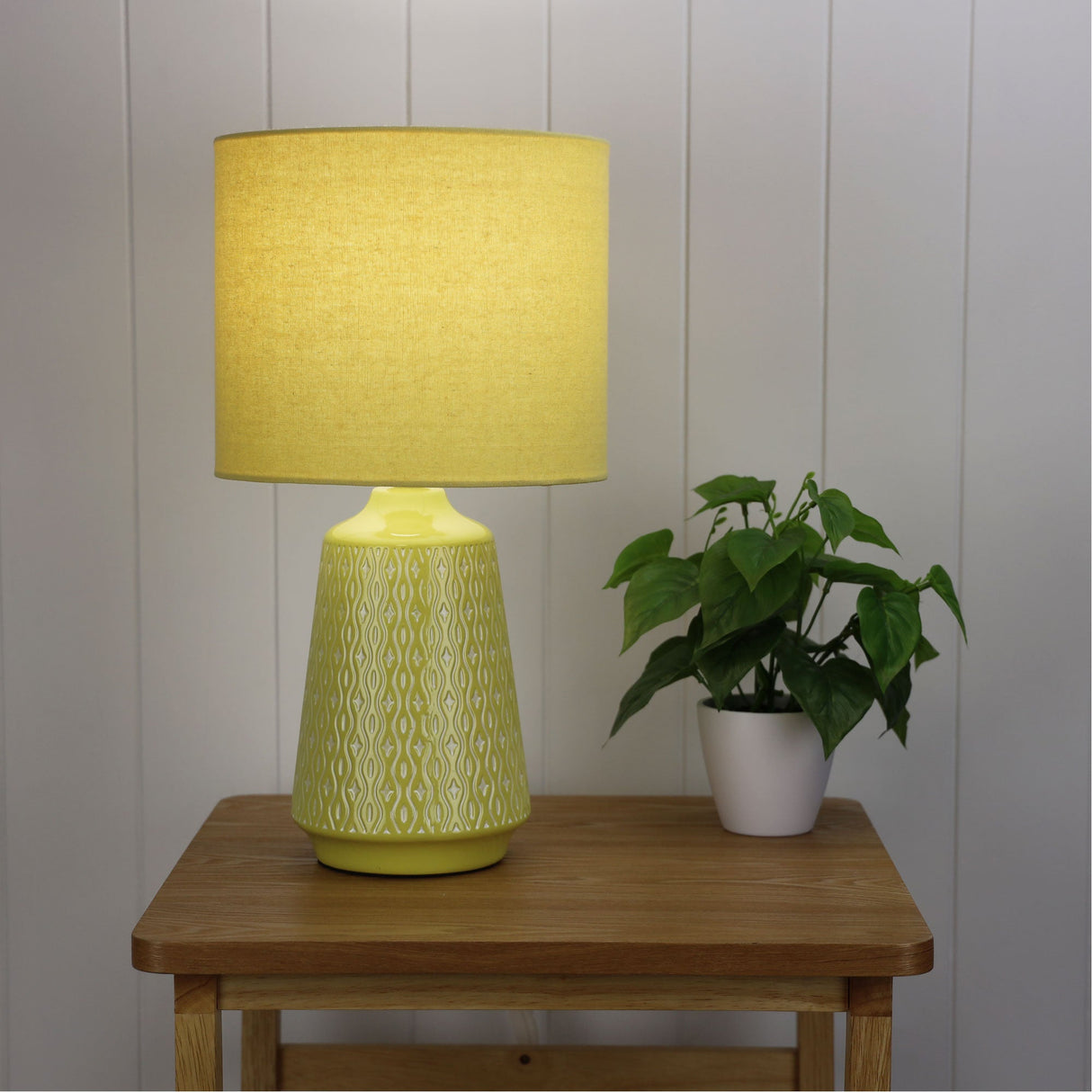 Oriel MOANA Ceramic Table Lamp with Shade in 6 Colours