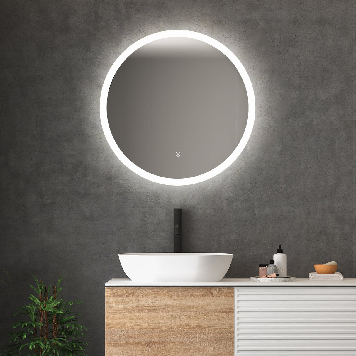 Mercator ROMU Round LED Mirror with Frosted Edge